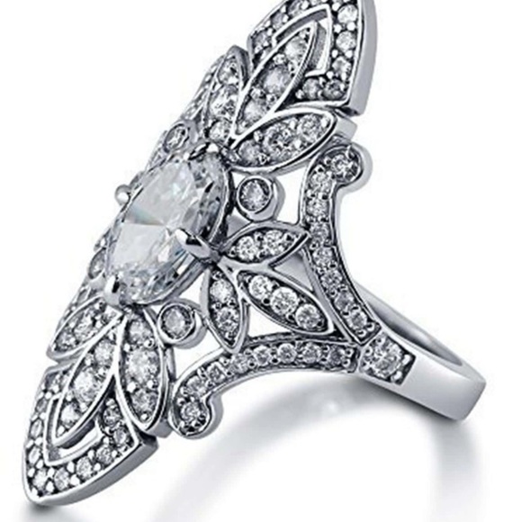 Antique Vintage Inspired Cubic Zirconia, Crystal Statement Silver Cocktail Ring - Picture 5 of 13